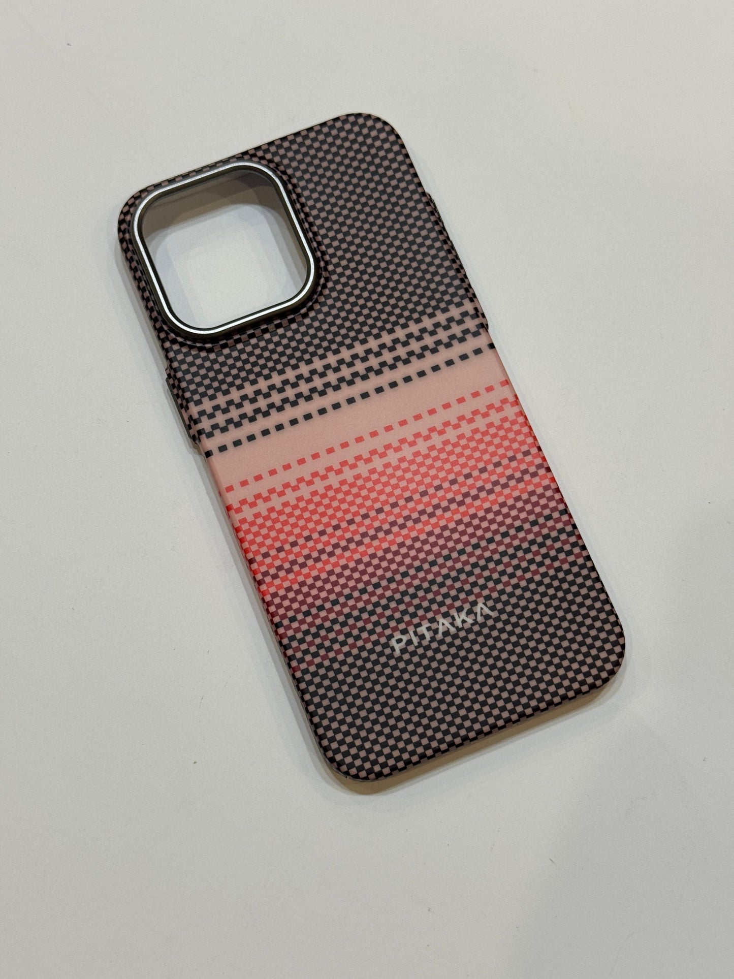 PITAKA Ultra-Slim iPhone Case – Red Magma (Fusion Weaving® Series)