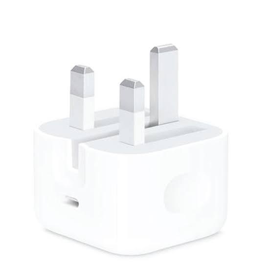 IPHONE ADAPTOR 3 PIN